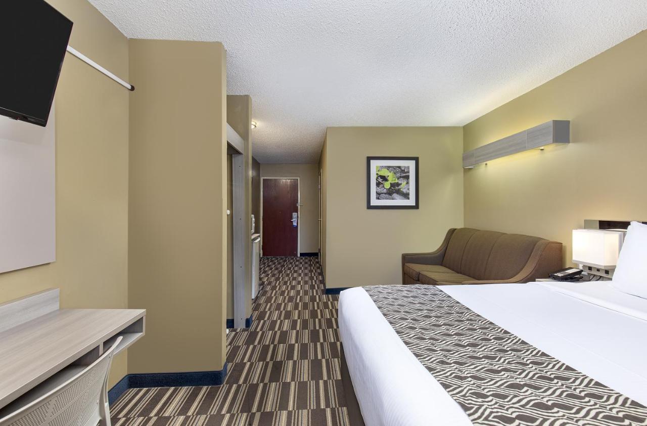 Microtel & By Wyndham