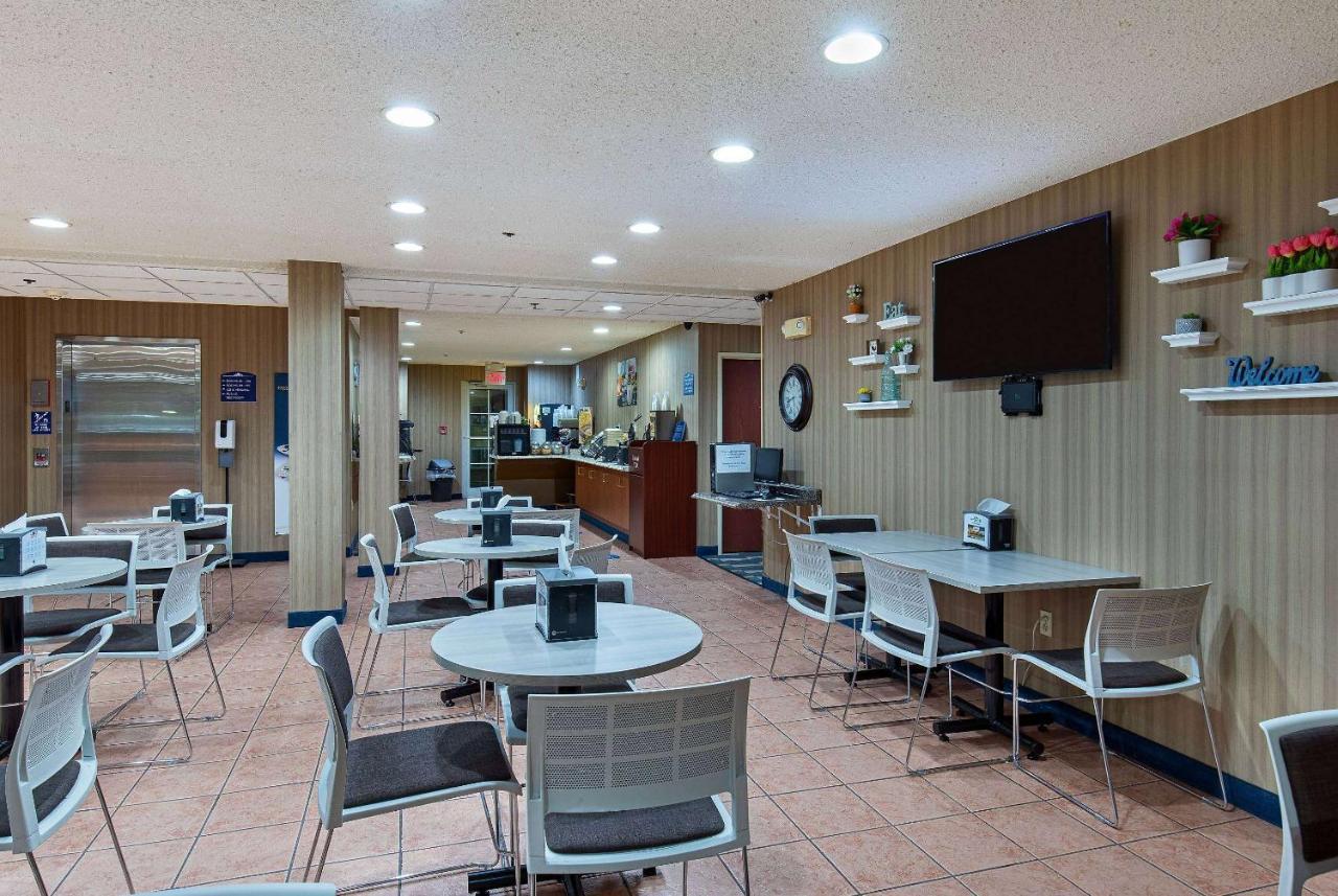 Microtel & By Wyndham